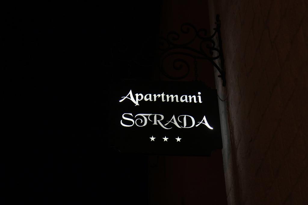 Apartmani Strada Kaštela Eksteriør billede